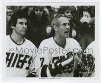 1m823 SLAP SHOT 8x10 still '77 c/u of Ontkean & Paul Newman getting angry in the box, ice hockey!