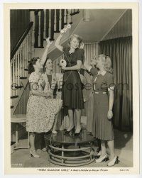 1m901 THESE GLAMOUR GIRLS 8x10.25 still '39 Lana Turner, Ann Rutherford, Louise, Hunt & Hughes!