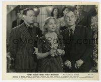 1m902 THEY KNEW WHAT THEY WANTED 8x10 still '40 Carole Lombard with William Gargan & Harry Carey!