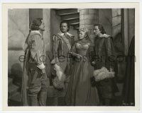 1m916 THREE MUSKETEERS deluxe 8x10.25 still '48 Lana Turner, Gene Kelly & Young stare at Van Heflin!