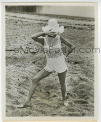 1m787 SANDPIPER 8.25x10 still '65 girl wearing Lynn Stuart beach ensemble inspired by the movie!