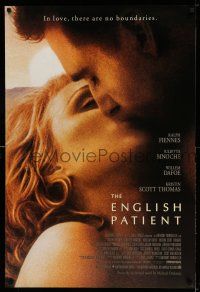 1w232 ENGLISH PATIENT 1sh '97 close-up image of Ralph Fiennes and Juliette Binoche kissing!