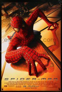 1w722 SPIDER-MAN advance DS 1sh '02 Tobey Maguire climbing building, Sam Raimi, Marvel Comics!