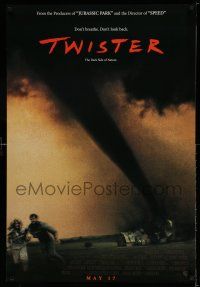 1w802 TWISTER May 17 advance DS int'l 1sh '96 storm chasers Bill Paxton & Hunt run from tornado!