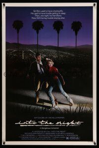 2c422 INTO THE NIGHT 1sh '85 cool image of Jeff Goldblum & Michelle Pfeiffer on the run!