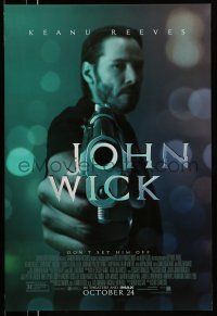 2c443 JOHN WICK advance DS 1sh '14 cool image of Keanu Reeves pointing gun!