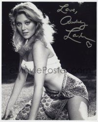 2d0963 AUDREY LANDERS signed 8x10 REPRO still '90s sexy kneeling portrait in skimpy outfit!