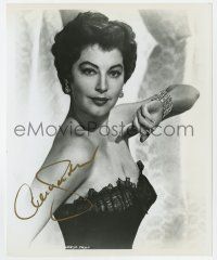 2d0964 AVA GARDNER signed 8x10 REPRO still '50s great sexy portrait of the MGM leading lady!