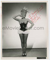 2d0468 BETTY GRABLE signed 8x10 still '40s sexy full-length portrait in showgirl cat costume!