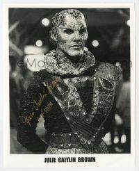 2d1067 JULIE CAITLIN BROWN signed 8x10 REPRO still '90s in costume as Na'Toth in TV's Babylon 5!