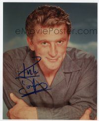 2d0822 KIRK DOUGLAS signed color 8x10 REPRO still '90s youthful smiling portrait w/his arms crossed!