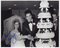 2d1119 PRISCILLA PRESLEY signed 8x10 REPRO still '90s cutting cake at wedding with Elvis Presley!