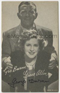 2d0138 GEORGE BURNS signed 3x5 fan photo '40s great smiling portrait with Gracie!