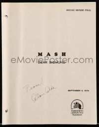 2d0281 ALAN ALDA signed second revised final draft TV script September 3, 1976, screenplay from MASH