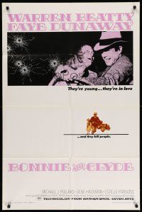 2g113 BONNIE & CLYDE 1sh '67 notorious crime duo Warren Beatty & Faye Dunaway, Arthur Penn!