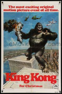 2m671 KING KONG teaser 1sh '76 John Berkey art of BIG Ape on the Twin Towers!