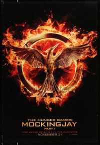 2r374 HUNGER GAMES: MOCKINGJAY - PART 1 teaser DS 1sh '14 logo, fire burns brighter in the darkness