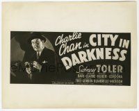 2s201 CHARLIE CHAN IN CITY IN DARKNESS 8x10.25 still '39 cool art of Sidney Toler on the 24-sheet!