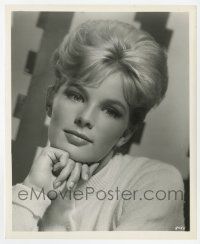 2s531 LINDA EVANS 8.25x10 still '60s the beautiful blonde actress years before she met John Derek!