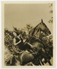 2s768 ROMEO & JULIET candid 8x10 still '36 Norma Shearer wearing hunter's outfit on horse!