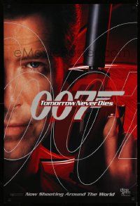 2z777 TOMORROW NEVER DIES teaser DS 1sh '97 close-up of Pierce Brosnan as James Bond 007!