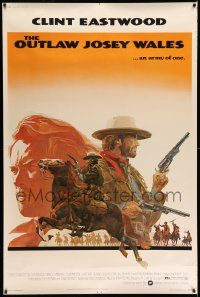 3c203 OUTLAW JOSEY WALES 40x60 '76 Clint Eastwood is an army of one, cool double-fisted artwork!