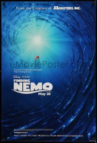 3r626 FINDING NEMO advance DS 1sh '03 Disney & Pixar, Nemo surrounded by huge school of fish!