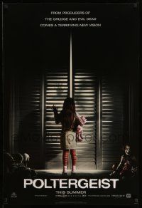 3s392 POLTERGEIST Canada style A teaser DS 1sh '15 image of Kennedi Clements in front of closet!