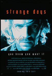 3s731 STRANGE DAYS advance 1sh '95 close-up of Ralph Fiennes, you know you want it!
