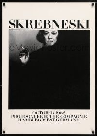 4j174 SKREBNESKI 23x33 German museum/art exhibition '82 cool smoking image of Bette Davis!