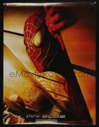 4t128 SPIDER-MAN teaser French 16x21 '02 Tobey Maguire crawling up wall, Sam Raimi, Marvel