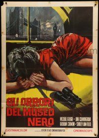 4y515 HORRORS OF THE BLACK MUSEUM Italian 1p R71 different art of woman covering her bleeding face!