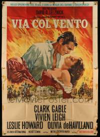 4y168 GONE WITH THE WIND Italian 2p R60s art of Clark Gable & Vivien Leigh over burning Atlanta!