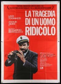 4y262 TRAGEDY OF A RIDICULOUS MAN Italian 2p '81 great close up of Ugo Tognazzi with binoculars!