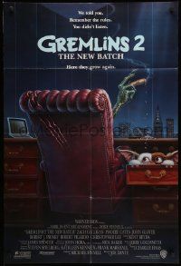 5b389 GREMLINS 2 advance 1sh '90 great Winters artwork of Gremlin in executive chair!