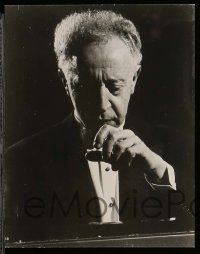 5d912 ARTUR RUBINSTEIN 2 from 7.25x9.5 to 8x10 stills '70s cool close portrait and playing piano!