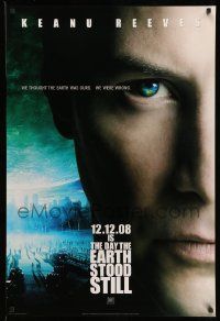 5g222 DAY THE EARTH STOOD STILL style B int'l teaser DS 1sh '08 super close up of Keanu Reeves!
