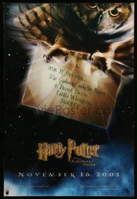 5g366 HARRY POTTER & THE PHILOSOPHER'S STONE teaser DS 1sh '01 Hedwig the owl carrying THE letter!