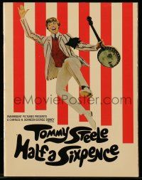 5h552 HALF A SIXPENCE souvenir program book '68 art of smiling Tommy Steele with banjo, H.G. Wells