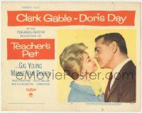 5w918 TEACHER'S PET LC #6 '58 close up of teacher Doris Day about to kiss pupil Clark Gable!