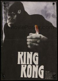 5y153 KING KONG Czech 11x15 '89 completely different art of BIG Ape holding Jessica Lange!