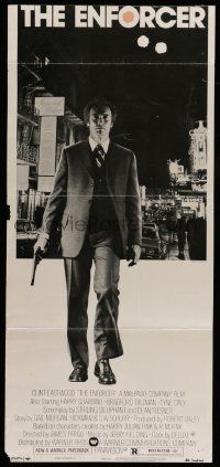 5z124 ENFORCER insert '76 cool photo of Clint Eastwood as Dirty Harry by Bill Gold!