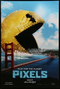 6r376 PIXELS teaser DS 1sh '15 incredible CGI image of Pac-Man gobbling up San Francisco!