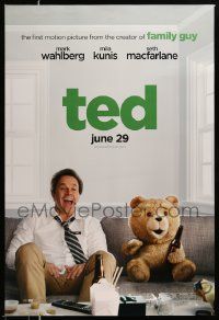 6r465 TED teaser DS 1sh '12 Seth MacFarlane, Mark Wahlberg & teddy bear drinking beer on couch!