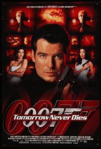 6r485 TOMORROW NEVER DIES DS 1sh '97 close-up of Pierce Brosnan as James Bond 007!