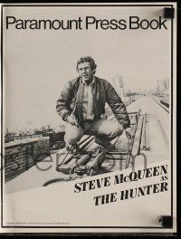 6x638 HUNTER pressbook '80 great image of bounty hunter Steve McQueen!