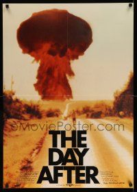 7b191 DAY AFTER German '83 Jason Robards, nuclear holocaust, wild image of mushroom cloud!