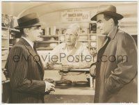 7d281 DARK PASSAGE 7x9.5 still '47 Humphrey Bogart apprehended by Douglas Kennedy in diner!