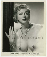 7d604 LYNNE O'NEILL 8x10 still '50s The Original Garter Girl doesn't leave much to the imagination