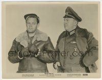 7d851 STALAG 17 8x10.25 still R59 great close up of Nazi Otto Preminger glaring at William Holden!